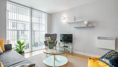 Stunning Apartment with Underground parking! - Foto 3