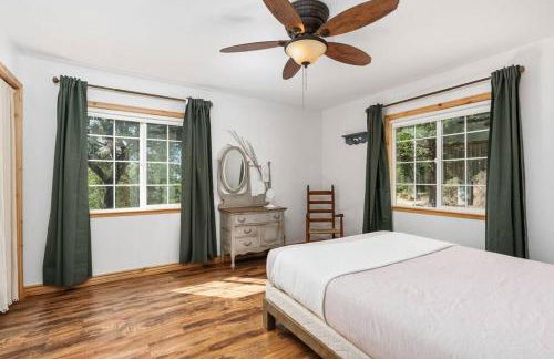 Manzanita Hill-35 miles to Yosemite, 10 miles to Mariposa with 8 person spa - Foto 25