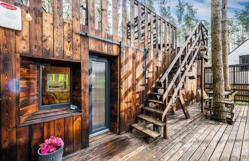 Domek lubiana180 SCANDI wśród drzew JACUZZI SAUNA KOMiNEK i TARAS na dachu jezioro Kaszuby Pieski tylko do 10kg za dodatkową opłatą - Foto 20