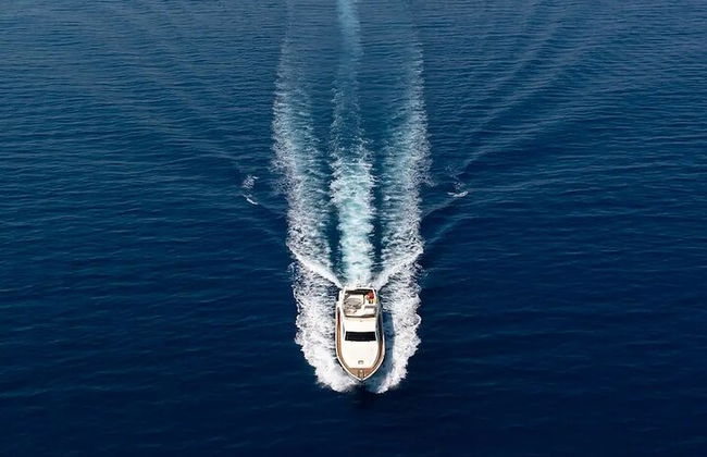 Tour privato in barca da Rodi con il lussuoso yacht Mary - Foto 2