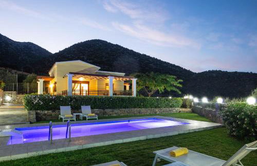 Real Dream Villas, Cretan Gems with SeaViews, By ThinkVilla - Photo 48