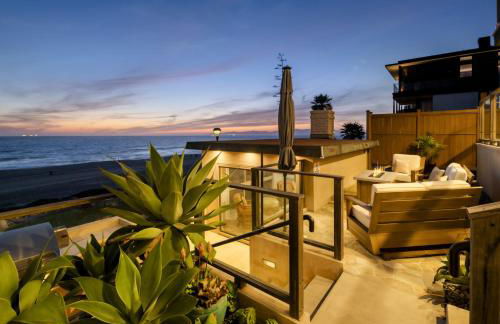 New Listing The Nautilus Manhattan Beachfront Retreat - Foto 16