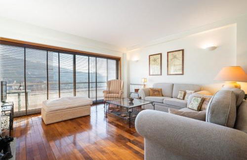 Host Wise - Homely Large Flat - Balcony - Foto 17