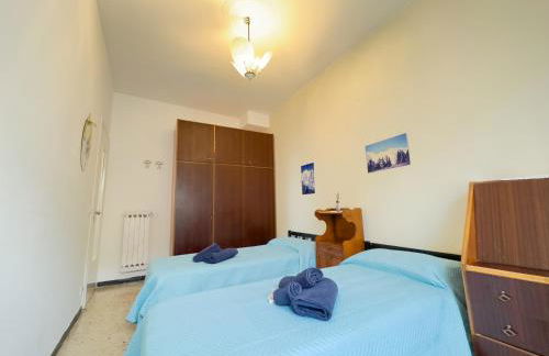 SANREMO Mare e Relax - Affittasi "Casa Illiade" con parcheggio libero, terrazza e Wi-Fi - Foto 9