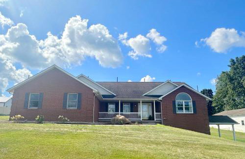 Country Comfort with Pool Family & Groups - Foto 11