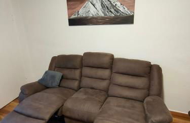 Large Central Apartment - MODERN & Fully Equipped - near fair - Photo 10