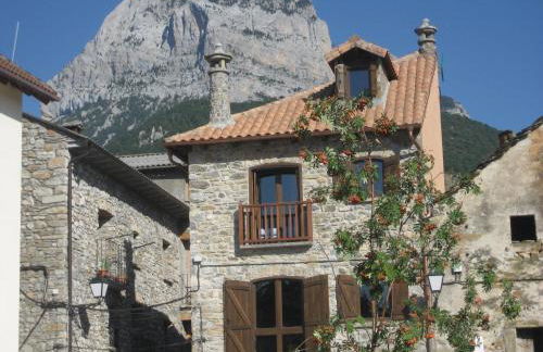 Casa Rural " El Retiro" - Photo 1