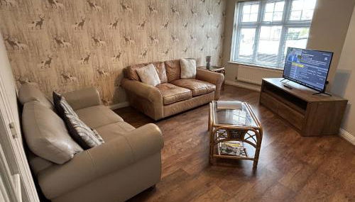 Quiet 3 bed semi with off street parking - Foto 3