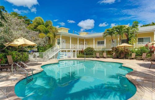 New Listing! Pool Jacuzzi, 3-min to Beach Bars & Entertainment! - Foto 16