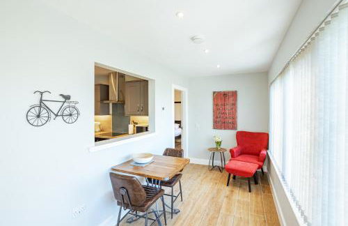 Kestrel Lodge 6 with Hot Tub - Photo 18