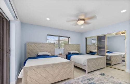 Las Olas & Beachside getaway with pool - Foto 17