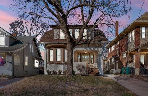 Oakley Square 3br Charmer - Total Walkability 3 Bedroom Home by RedAwning - Foto 2