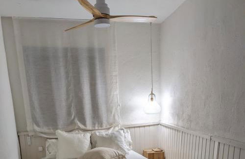 El Paller de Can Puig a la Pera 4/6 pax - Foto 14