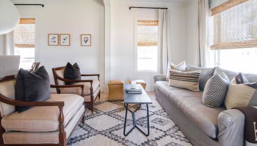 The Gable - 3 BLKS from Main St - Foto 4