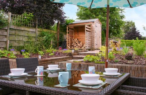 Yew Tree Cottage - Photo 3