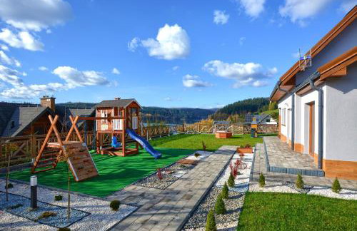 Dom Słońce PRYWATNE JACUZZI ELEKTRYCZNE W CENIE, Jezioro Solińskie, Dom na Wzgórzu SŁOŃCE, rowery, sauna - Foto 4