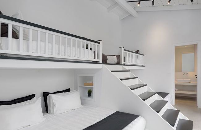 Athenian Black Villa - Foto 17