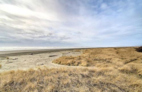 Coastal Retreat Deck, Ocean Views and Walk to Beach - Foto 30