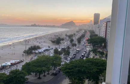 Apto. Leme 10º andar frente para o mar (vista espetacular) - Photo 53