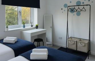 Cambridge Stylish Hot Tub Stay Sleeps 10 - Foto 9