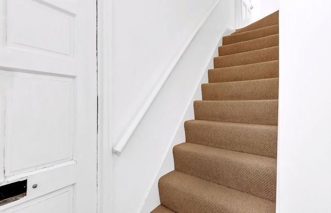 KBT - Charming Golborne Escape - Foto 15