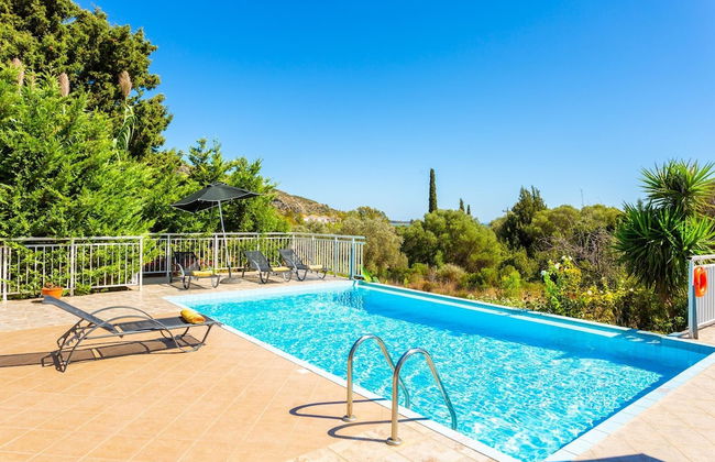 Villa Cherry Large Private Pool Walk to Beach Sea Views A C Wifi Car Not Required - 2180 - Foto 45