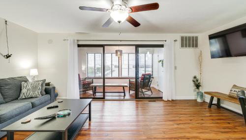 Lakefront Port Clinton Condo with Boat Dock and Slip! - Foto 1