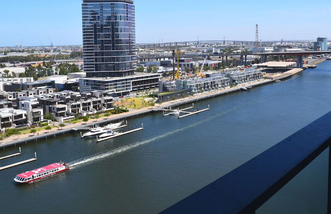 Orange Stay at Collins Wharf - Photo 43