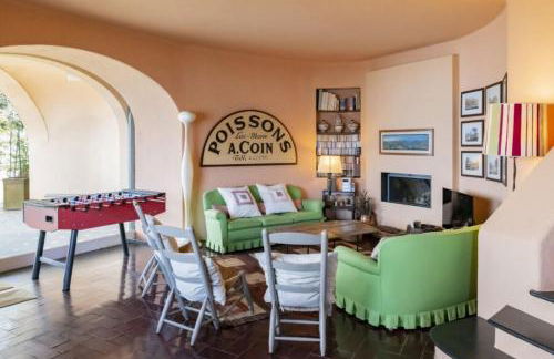 Stunning architectural villa with direct access to lake - Foto 35