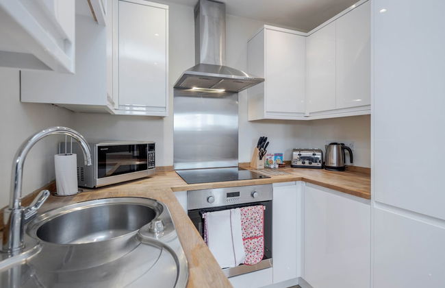 Luxury 1 Bedroom Apartment with Parking - Foto 11