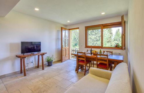 Gorgeous Apartment In Lamon With Wifi - Foto 8