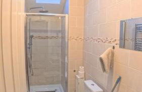 Labbyf Spacious 3-4 Bed House - Northampton Train Station, University and City Centre - Foto 17