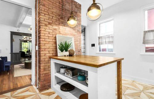 Modern Midtown Getaway - Luxury Chic Unit ✧ - Foto 12
