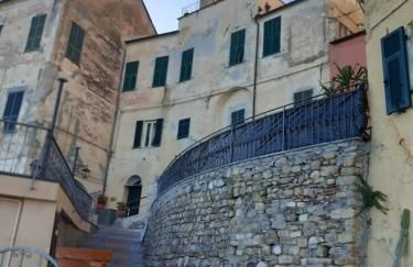 Appartamento nel borgo con splendida vista sul mare - Foto 2