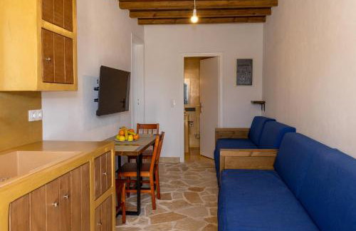 Epavlis Petrou Siwtou - Foto 39