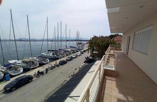 AB Preveza Apartments-15 Meters Over the Sea Attic & Alexander's the Great Executive Suite - Photo 22