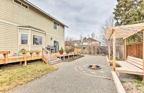 Family-Friendly Bend Home with Hot Tub and Yard! - Foto 31