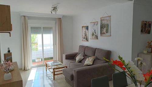 Spacious and centrally located apartment in San Pedro de Alcantara - Photo 3