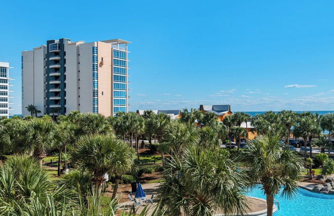 Spacious 2BR Condo w/ Partial Gulf Views, Pool, Across the Street From Beach! - Foto 60