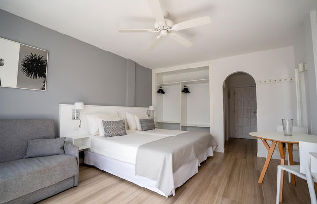 Coral California - Photo 8