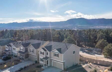 _Entire Home_Game Room_Basement_FirePit_ - Foto 58