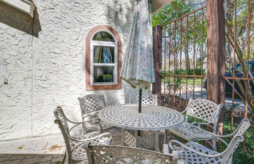 Modern Lake Conroe House with Lakefront Park and Deck! - Photo 40