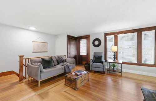 Craftsman Cozy Top Flr 1 Bed1- 1 Ba Private Porch - Foto 2