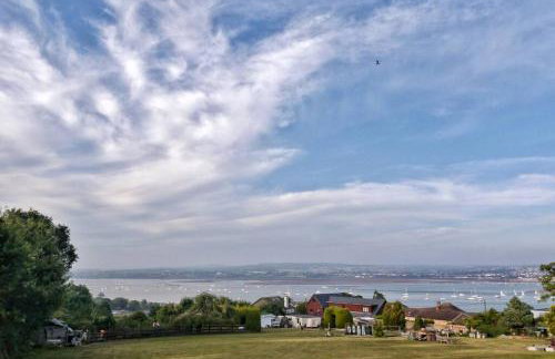 Violet Mays Retreat - Photo 9