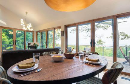 Modern Catskills Escape w Open Living Steam Shower Hot Tub w Mountain Views Minutes from Woodstock Trails Suncliff Vista - Foto 10