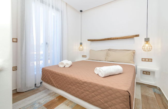 Naxian Sunset Luxury Villas - Photo 25