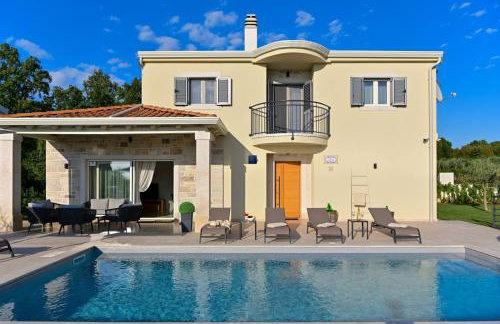 Vila Lavanda Muntrilj - Foto 42