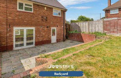 Dudley - Stylish 3 Bedroom Sleeps 6 Wi-Fi - JRR Stays - Foto 45