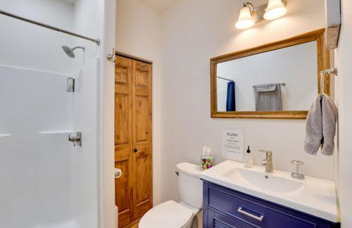 Trail Access and Scenic Views! Rural Hot Springs Gem - Foto 13