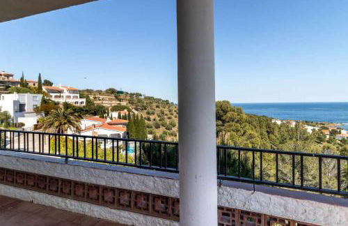 Grifeu 5 Apartamento luminoso con terraza y vistas - Foto 6